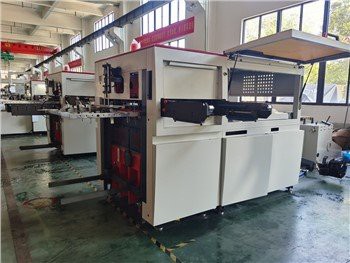 Paper Cup houten stansmachine